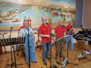 Lire la suite à propos de l’article Soirées chants de marins de Steredenn vor au CAP270